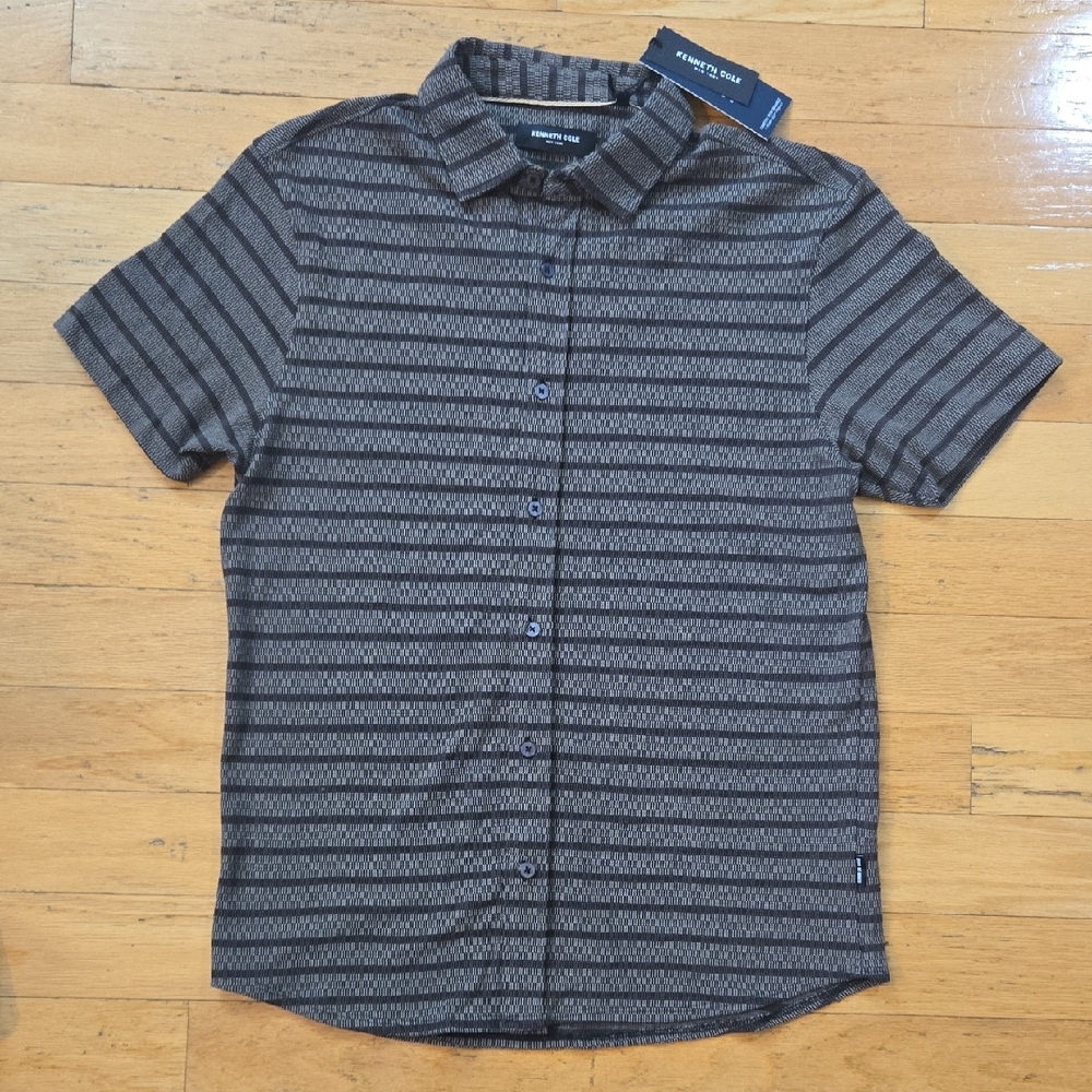 Kenneth Cole Short-Sleeve Button-Down Shirt in Black and Gray Stripe